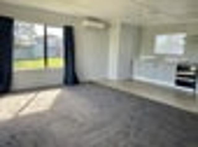 Flaxmere, 3 bedrooms, $570 pw