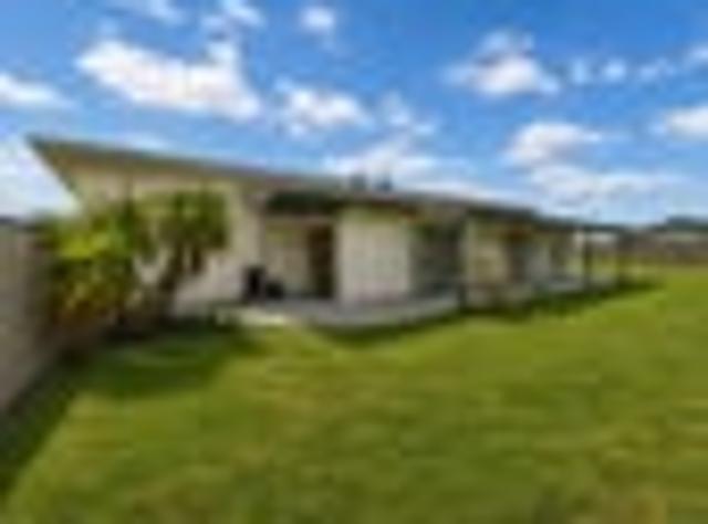 Flaxmere, 3 bedrooms, $650 pw