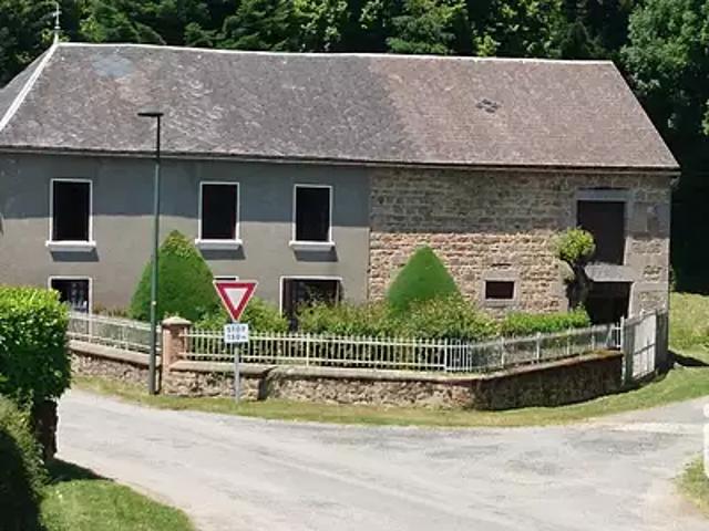 Flayat 23260 Achat / Vente maison 7 pièces t7