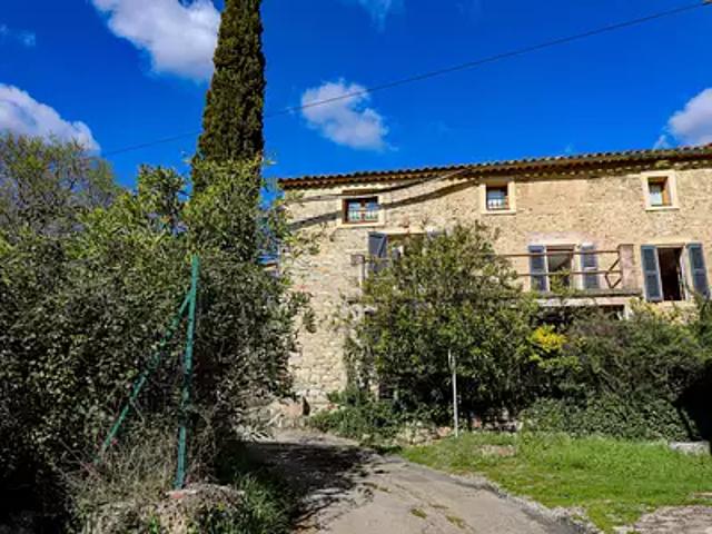 Flayosc 83780 Achat / Vente maison 8 pièces t8