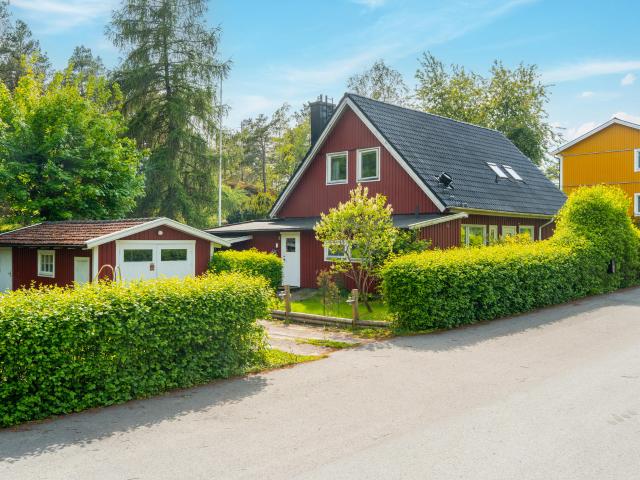 Flaggspelsvägen 3