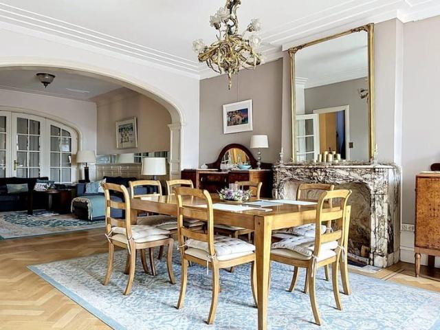 Flagey Furnished 3 bedroom apartment