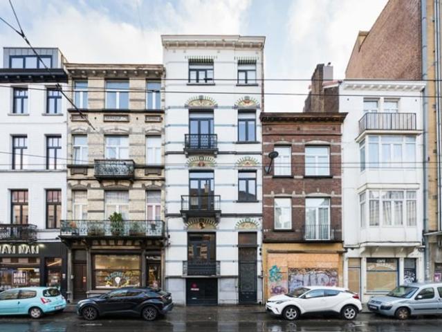 Flagey: Maison de rapport rénovée