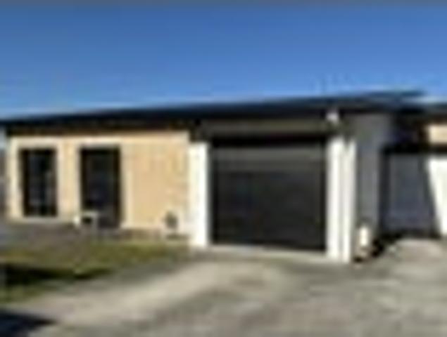 Flagstaff, 3 bedrooms, $670 pw