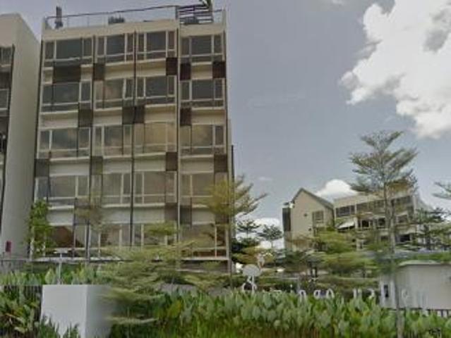 Flamingo Valley D15, Condominium