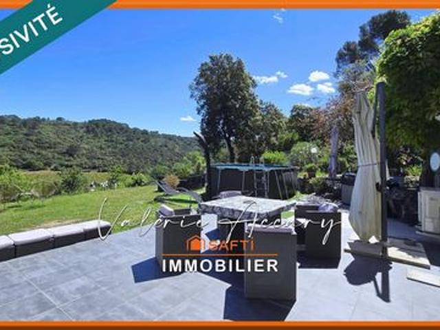 Flassans sur Issole: Bas de villa de 104 m² sur un terrain de 956 m², piscine hors sol, terrain de boule, atelier.