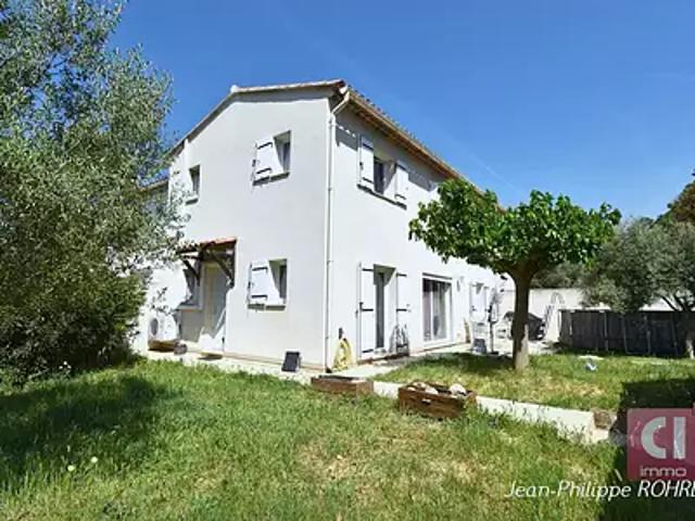 Flassans sur Issole 83340 Achat / Vente maison 5 pièces t5 au dernier étage piscine