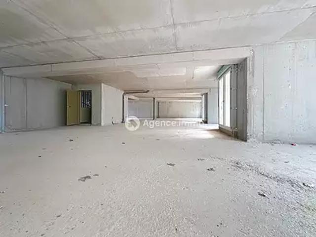 Flassans sur Issole 83340 Achat / Vente divers
