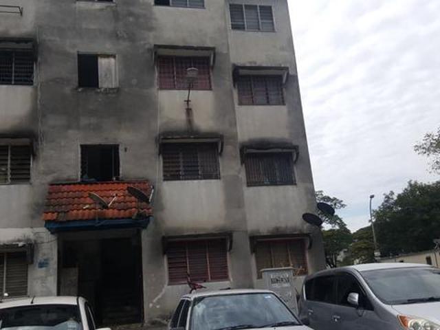 Flet Alam Megah Seksyen 28 TGKT SATU BLOK 20