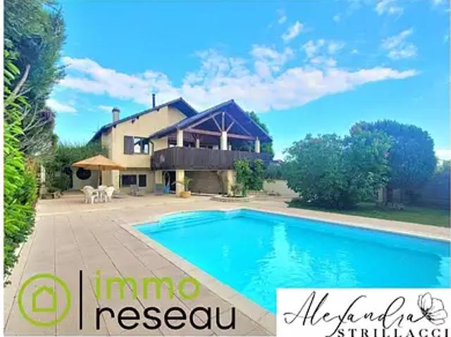 Flétrange 57690 Achat / Vente maison 8 pièces t8 piscine terrasse