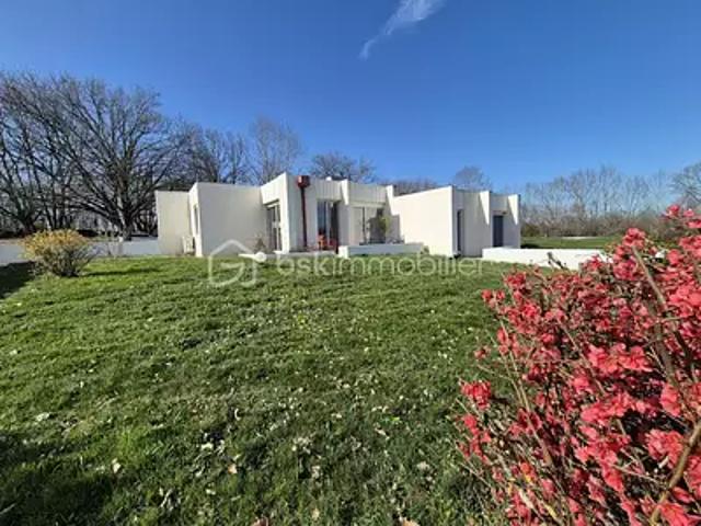Fleurance 32500 Achat / Vente maison 8 pièces t8 piscine terrasse