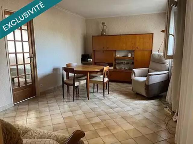 Fleury les Aubrais 45400 Achat / Vente appartement 2 pièces t2 balcon parking