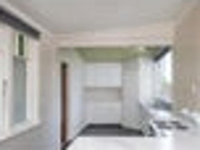 Flex the floorplan!