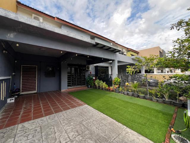 FLEXIBLE BOOKING Double Storey Saujana Utama 3 Sungai Buloh