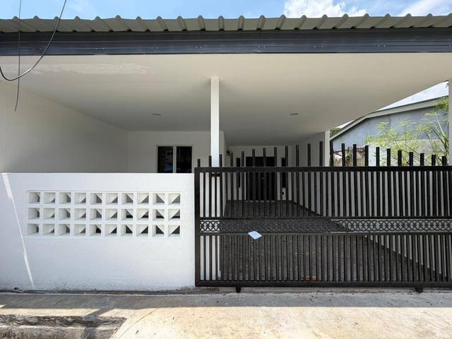 Flexible Booking Single Storey at Jalan Hamzah Alang Kapar Klang