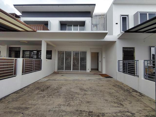 FLEXIBLE DEPOSIT2 Storey Terrace Anise Kundang Estate Rawang