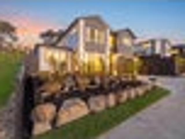 Flexible Family Living by the Reserve