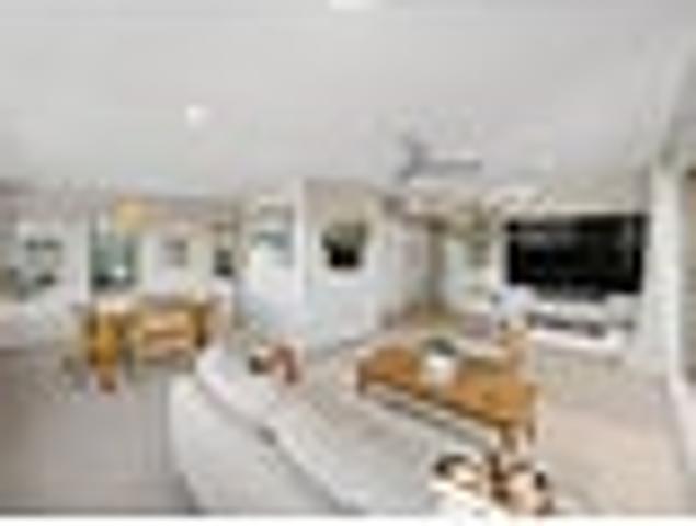 Flexible Family Living Peaceful Reserve Views