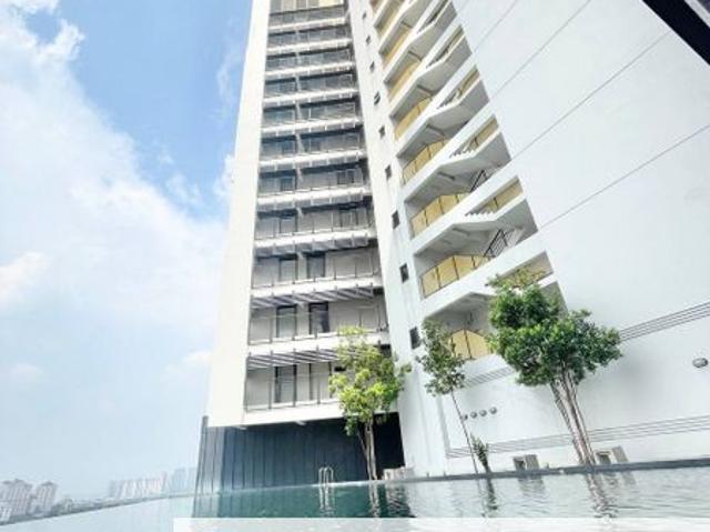 Flexus Signature Suites