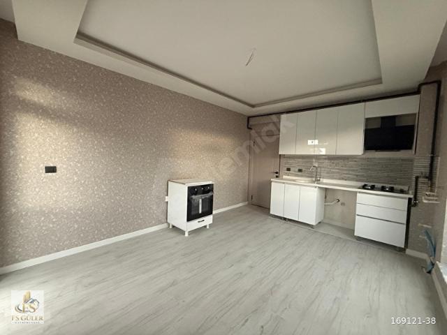 FS GÜLER GAYRİMENKULSARAY FATİH'TE 3+1 DUBLEX FIRSAT DAİRE!