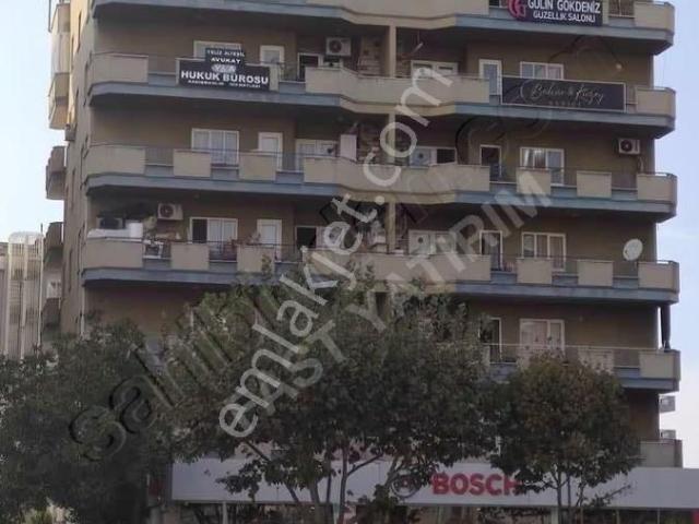 Fsm Bulvarında Geniş Satılık Daire