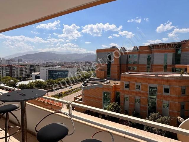Fsm Bulvarı Acıbadem Karşısı Kiralık 4+1 Ofis 180m²