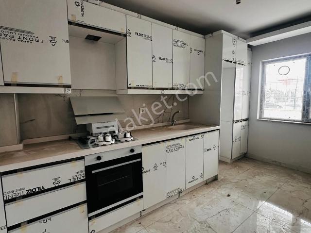 Fsn Den 3+1 Sıfır Lux İskanlı Çift Banyolu Giriş Daire