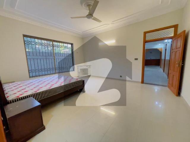 Front Back Open Renovated House Is For SALE F 6