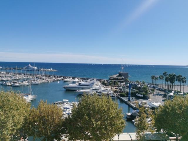 FRONT DE MER 2P +PARKING