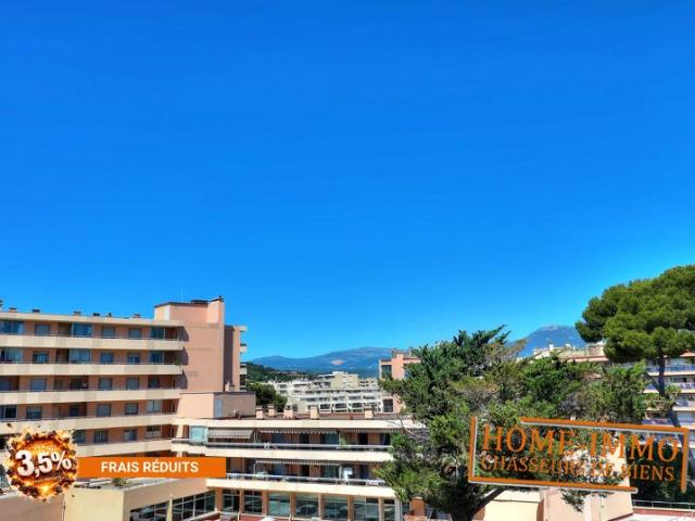 Front de mer – Studio au calme avec terrasse, aperçu mer, parking & cave