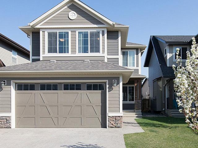 Front Double Attached Garage Single House For Ren In Auburn Bay