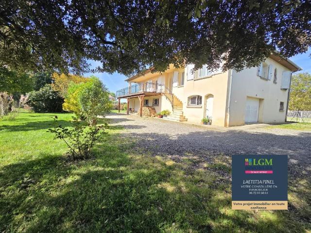 Fronton, Maison familiale lumineuse avec grand terrain – co. 141m² Fronton