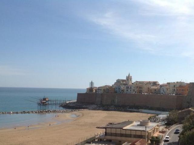 fronte mare incantevole vista su citt vecchia