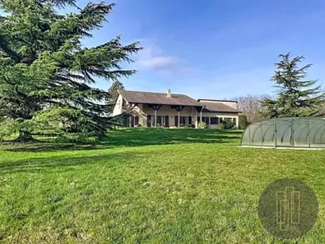 Frontenas 69620 Achat / Vente maison 6 pièces t6 piscine