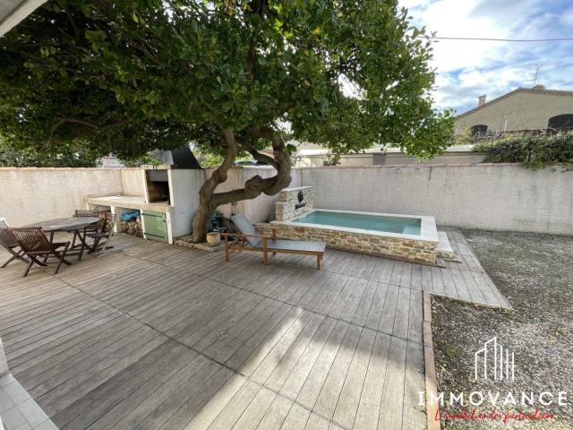FRONTIGNAN LAPEYRADE MAISON DE VILLE T3 DE 104 M² SUR PARCELLE