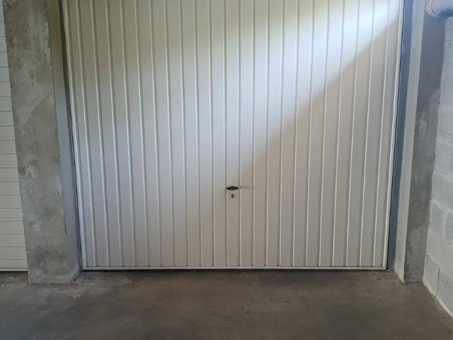 Frontignan Location Parking / Garage 34