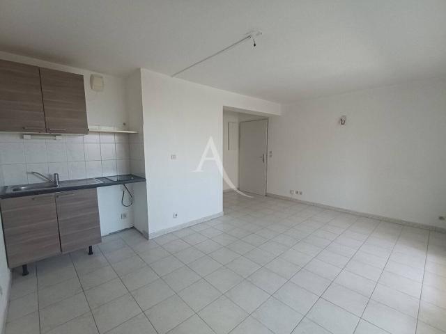 Frontignan Plage Appartement T3 de 47 M² 38M² LOI CARREZ av