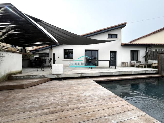 Frontignan, Villa contemporaine T4 de plain pied avec piscin