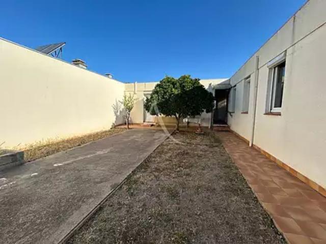 Frontignan 34110 Achat / Vente maison 4 pièces t4 au dernier étage