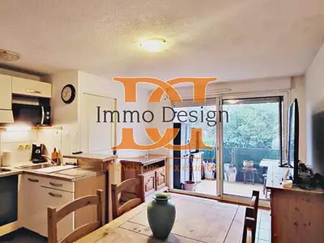Frontignan 34110 Achat / Vente appartement 2 pièces t2 au dernier étage terrasse