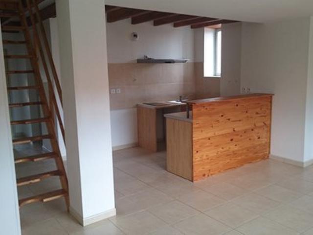 Frontignan 34110 Location appartement 3 pièces t3 au dernier étage