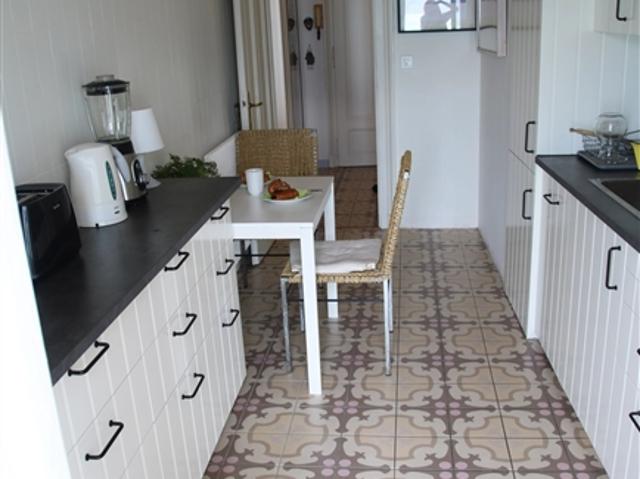 Frontline Möblierte Wohnung am Seeufer mit spektakulärer Aussicht