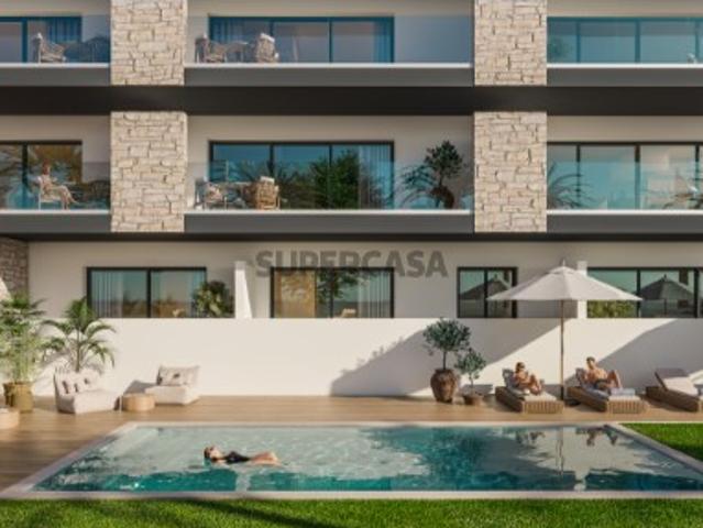 Fração A | T2 Rés do Chão com Logradouros Privativos Prestige Portas do Sol