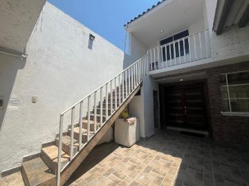 Fracc. Real de San Jos? Propiedad con 2 Departamentos en Venta