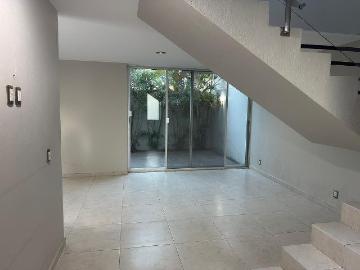 CASA EN RENTA EN FRACC. SANTILLANA
