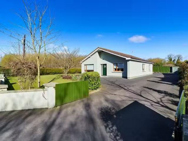 Fraine, Athboy, Co. Meath, C15DW97 is for sale