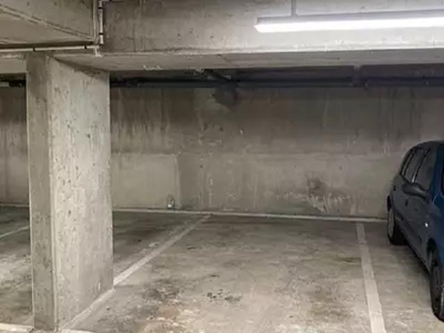 Franconville 95130 Location parking au dernier étage