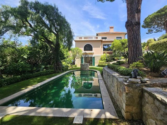 France | Cap d'Antibes | 5 chambres | 5 salles de bains | 26. 260m² Antibes