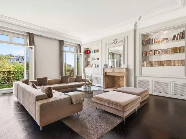 France | Paris 16e | 5 Chambres | 4 Salles de bains | 344,44. 344m² Paris 16ème