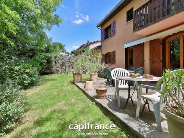 Francheville Au calme Maison de 94m² sur parcelle de 615m² avec garage